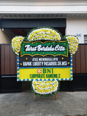 Papan Bunga Duka di Kaligandu